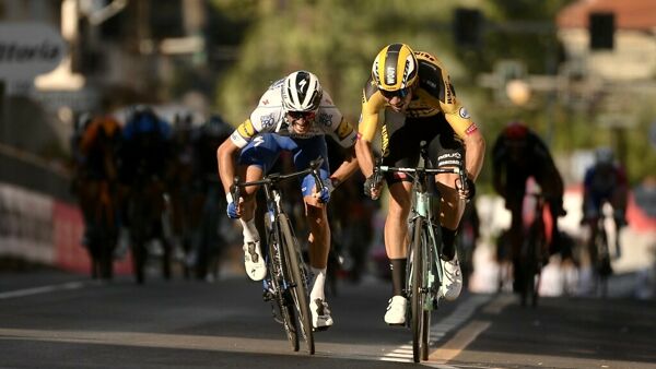 milano-sanremo-2020-van-Aert-2