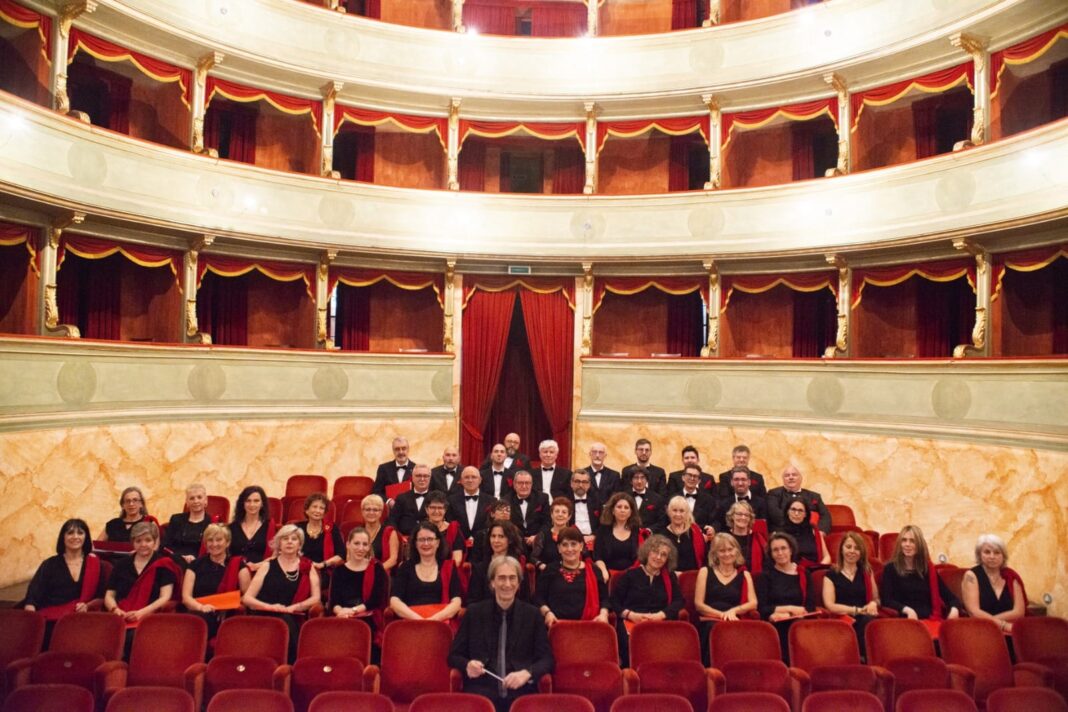 1) Coro Accademico Stefano Tempia